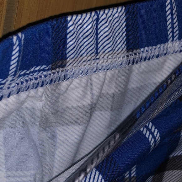 Comfy pants in plaid - Picture 5 of 6